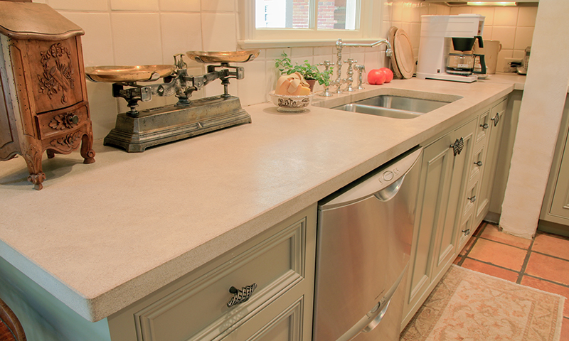 Waxed Limestone Countertops in Kitchen