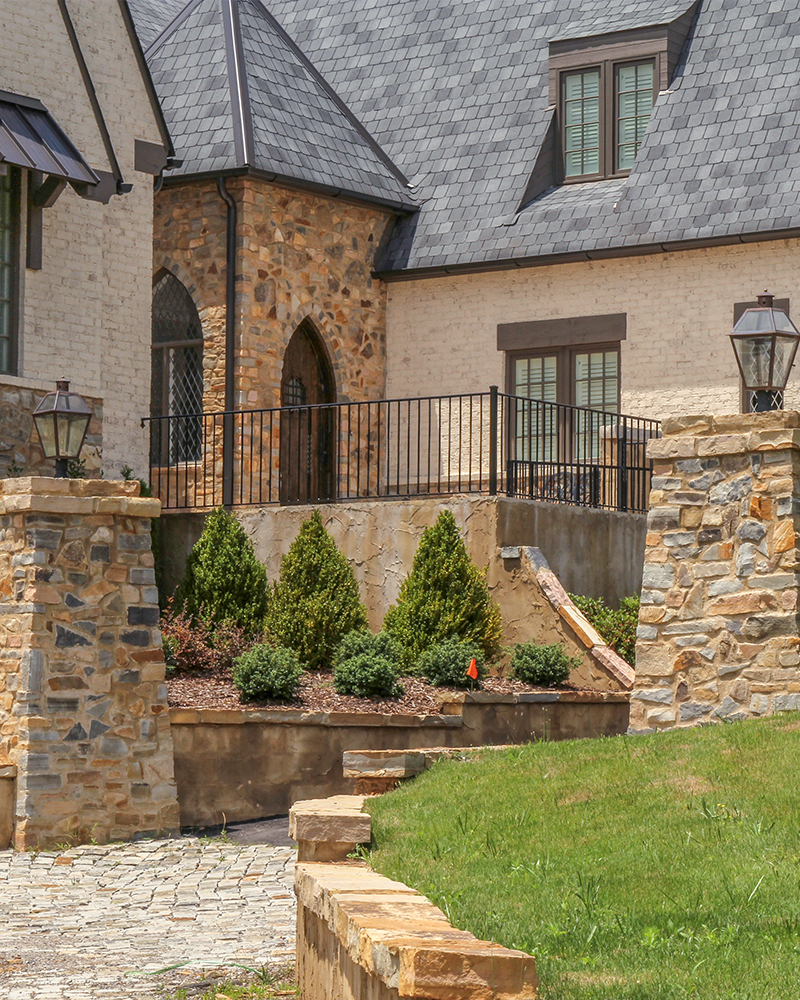 Blue Grey and  Earthtone Sandstone  Quarry Stack Blend Laid in a Random Jointed Pattern