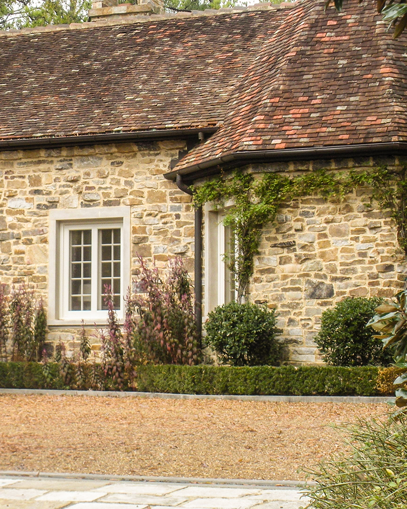  Medium Longstack, Squared Random Ashlar Moss Rock (Fieldstone) Blend with Ivory Buff Mortar 