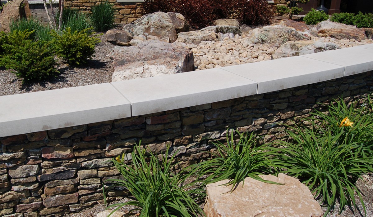 Apexed Indiana Limestone Wall Cap